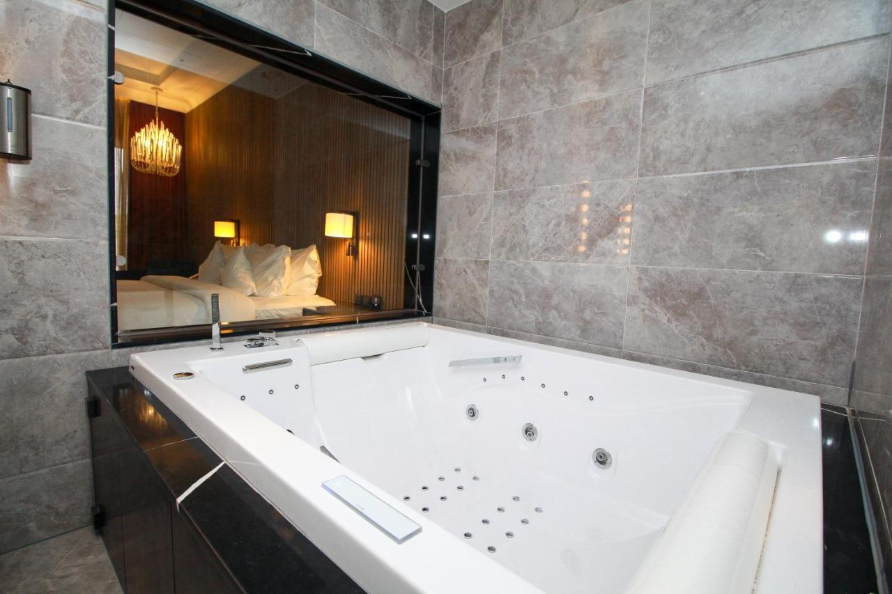 D'Avenue Boutique Hotel Accra Haatso Exterior photo
